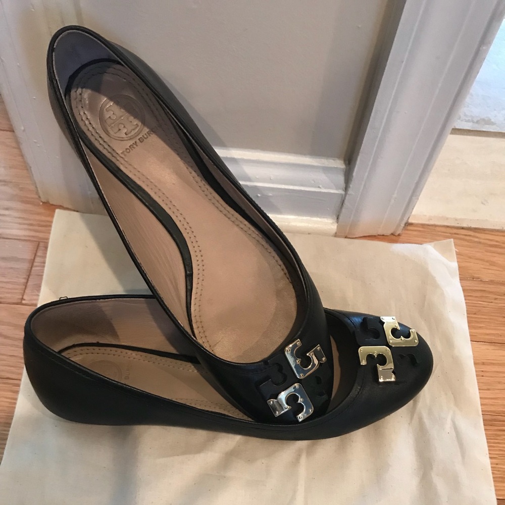 Size 8 Tory Burch - black/gold emblem.